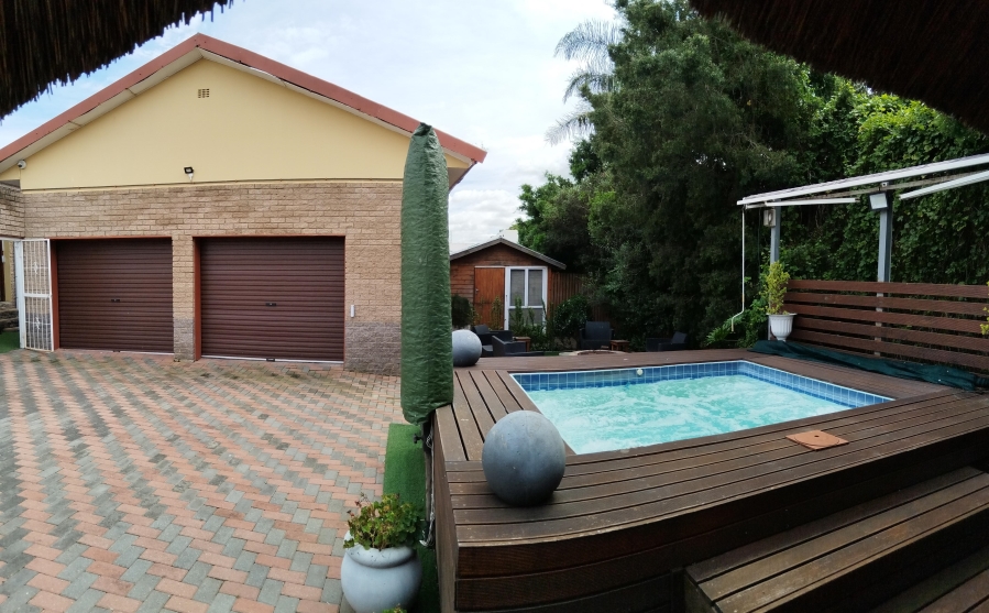 4 Bedroom Property for Sale in Azalea Park Eastern Cape